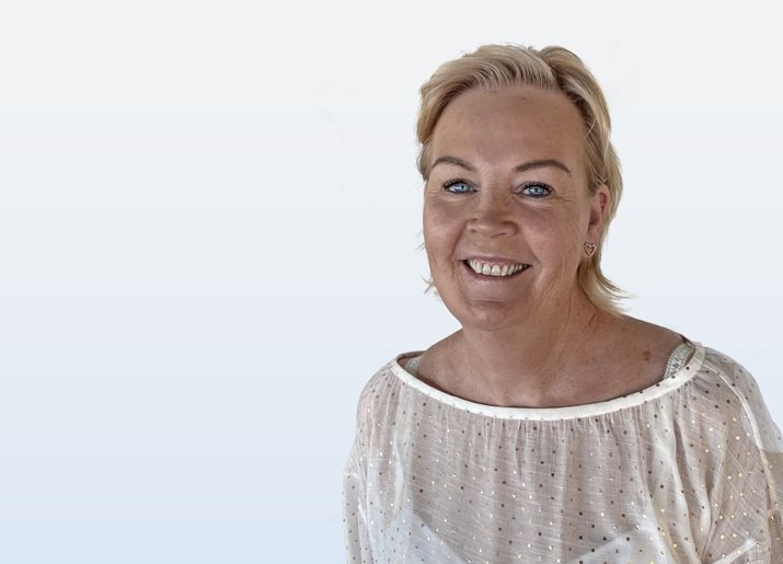 Alison Pinder
