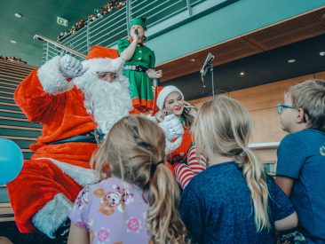 Crunch&Sip Magical Christmas Wonderland