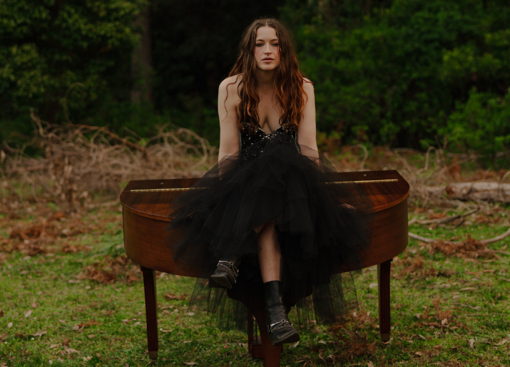 Meg Washington: Natural Beauty Tour