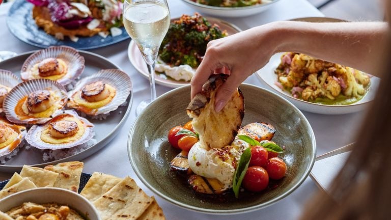 Featured Image for Restaurant & Bars